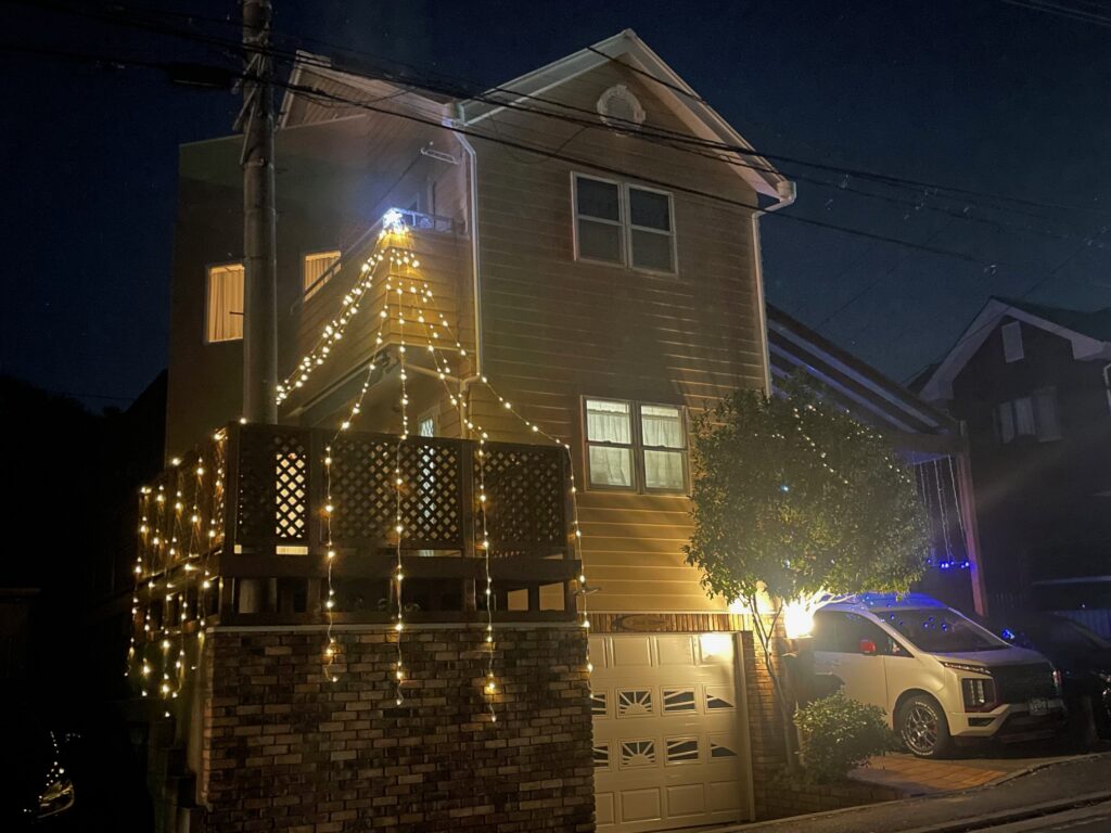 クリスマスの電飾の準備はお早めに