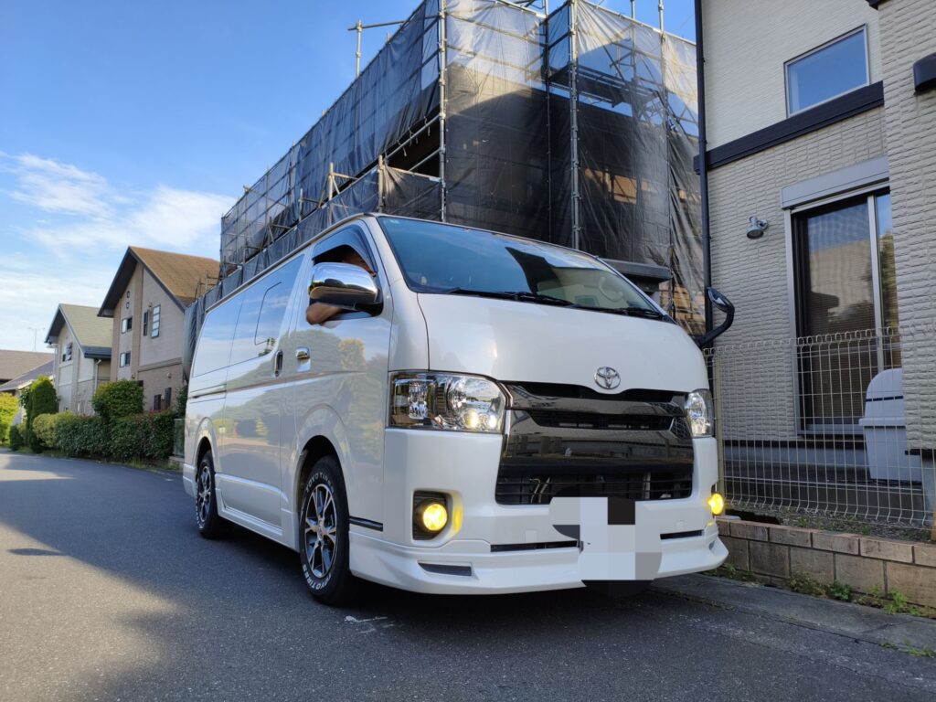 ハイエースのランプ類をLED化しました。
